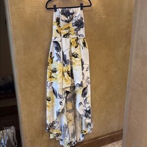 Xtraordinary White and Yellow Asymmetrical Strapless Sundress